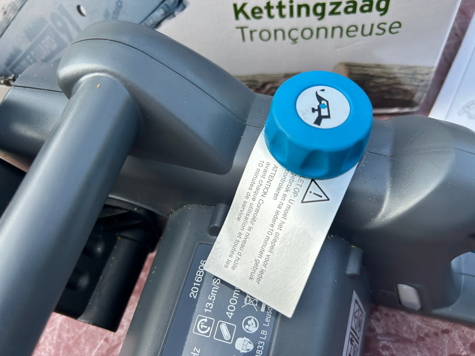 Tronçonneuse / Kettingzaag 2200W (40 cm) als nieuw, Enlèvement ou Envoi, Comme neuf