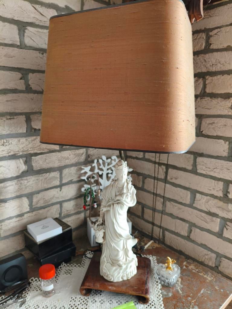 Lamp, Ophalen