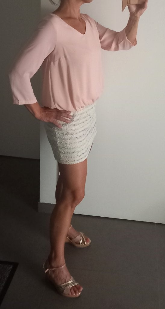 TRENDY/FEESTELIJK KLEEDJE, LEUKE STOFJES - ALS NIEUW, Kleding | Dames, Jurken, Ophalen of Verzenden, Zo goed als nieuw, Boven de knie
