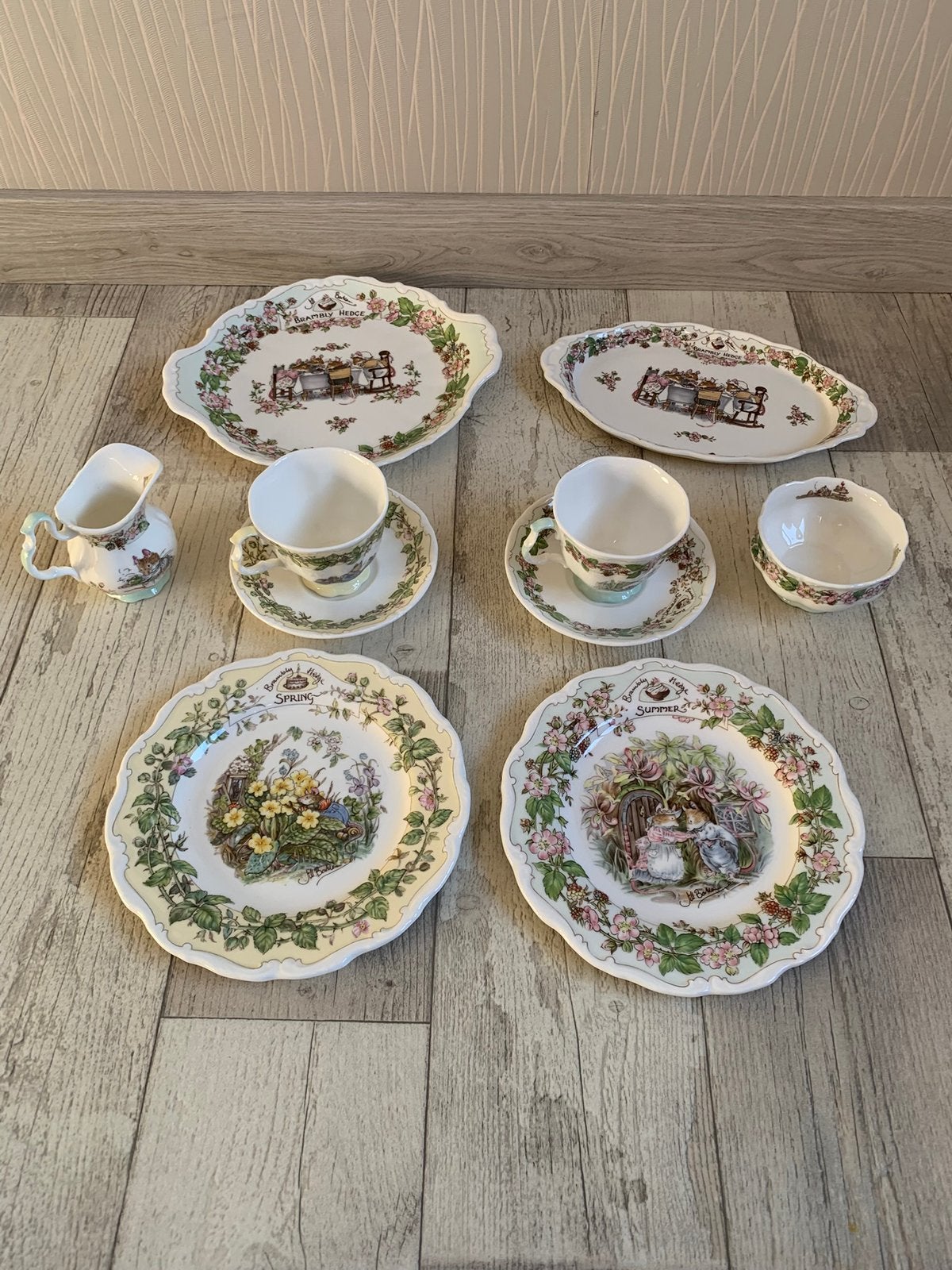 Brambly hedge servies, Ophalen