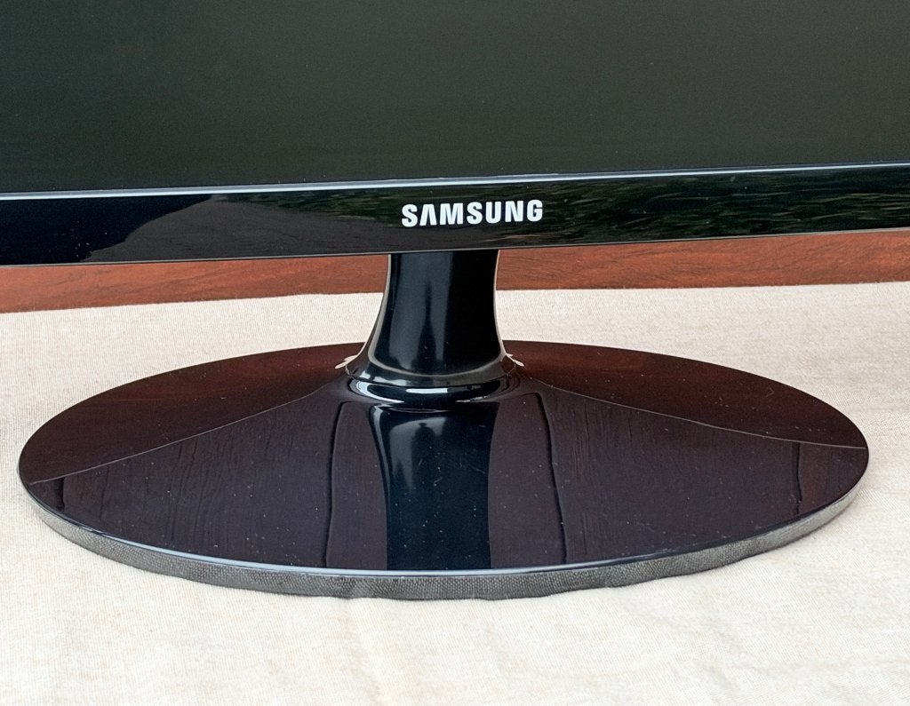Samsung 24" LED Scherm, Computers en Software, HDMI, Zo goed als nieuw, LED, Ophalen