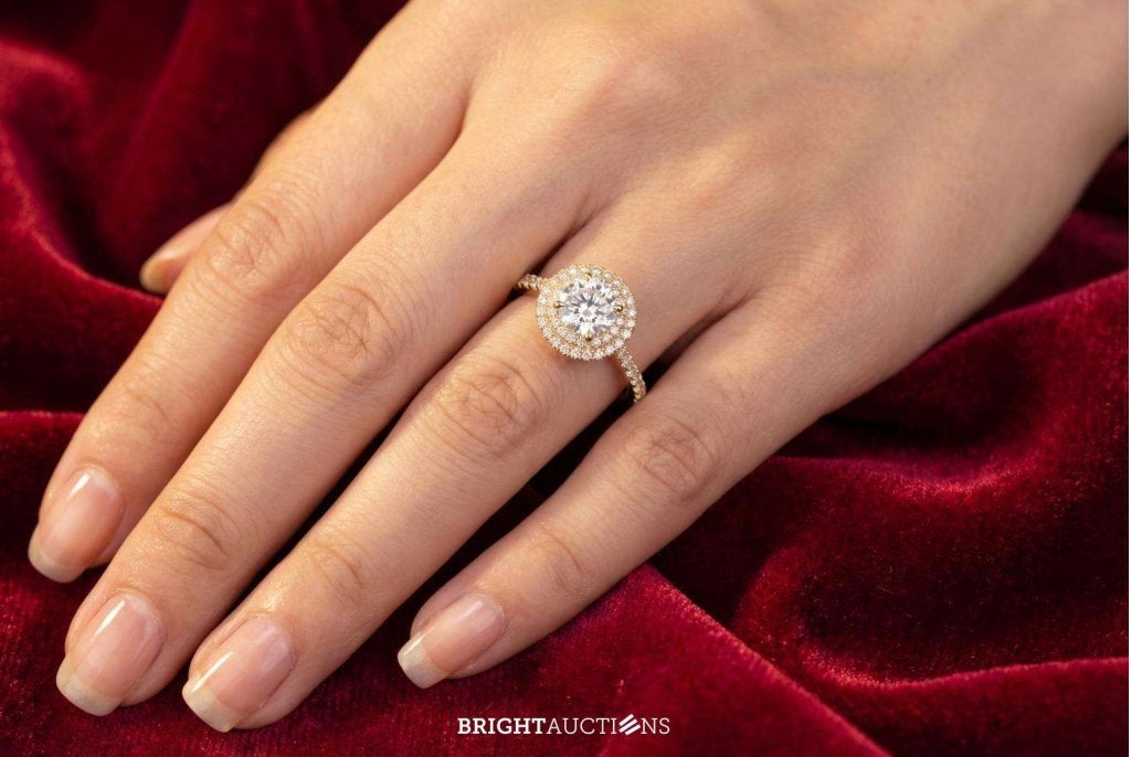 Gouden entourage ring met diamanten en een briljant, Bijoux, Sacs & Beauté, Bagues, Neuf, Diamant, Niet ingevuld, Or