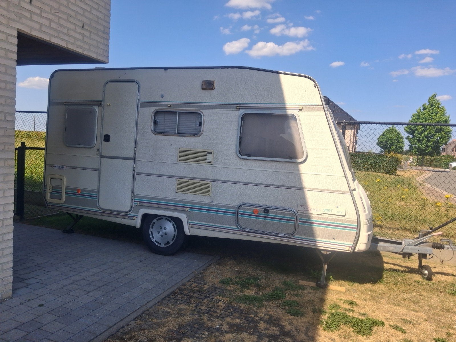 Caravan met papieren, Jusqu'à 4, 750 - 1000 kg, Réfrigérateur, Caravelair