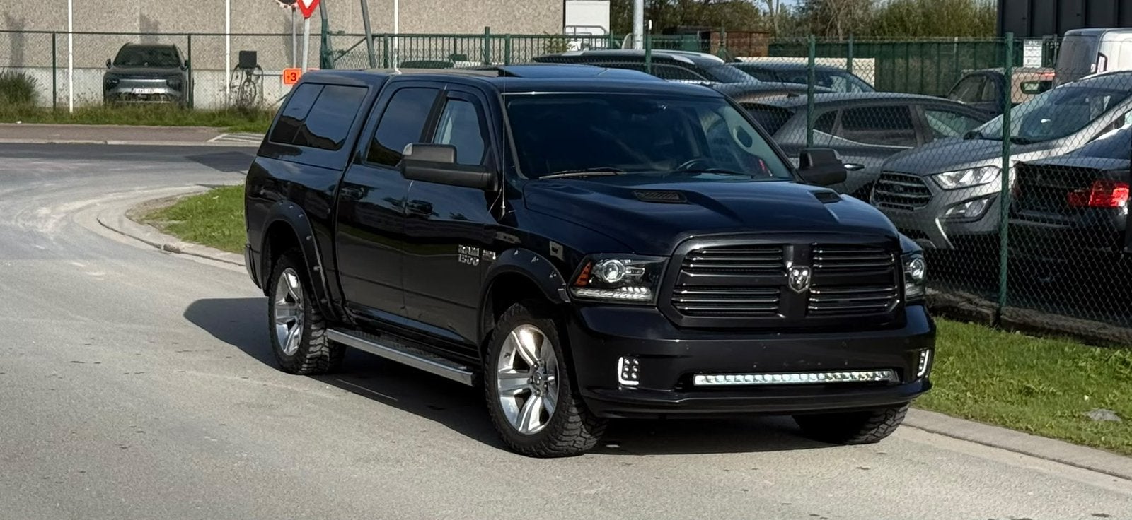 Dodge ram 2014 facelift overnamen wagen, Autos, Achat, 5700 cm³, 5 places, RAM 1500