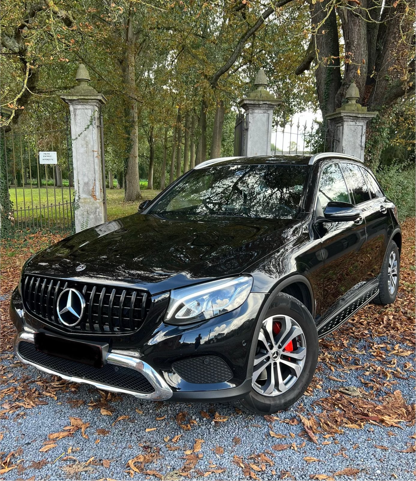 Mercedes GLC 220d 4 Matic 2019 SUV Pack AMG /alcantara, Autos, Achat, Euro 6, Alcantara, Noir