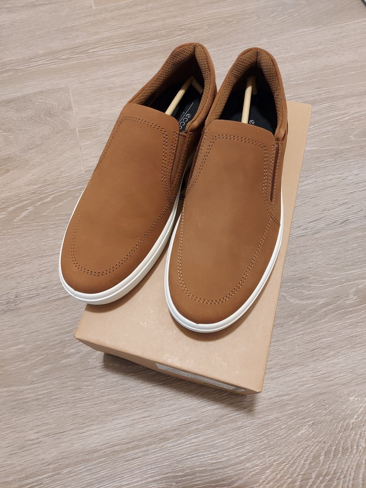sneakers 8 paar nieuw in doos , rieker sketcers,ecco,bugatti, Vêtements | Hommes, Chaussures, Enlèvement, Neuf, Baskets