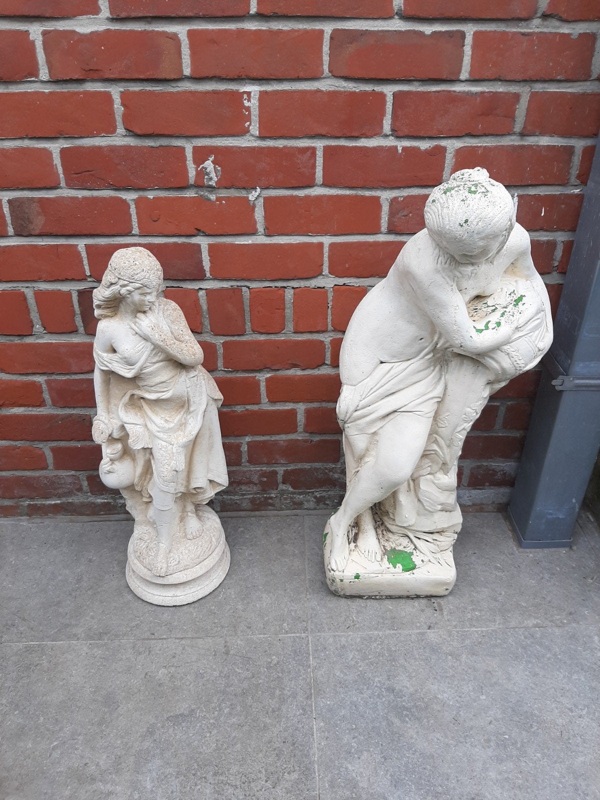 2 sculptures jardin en pierre de 68 et 82 cm . 45 € et 75 €, Enlèvement, Utilisé, Pierre, Homme