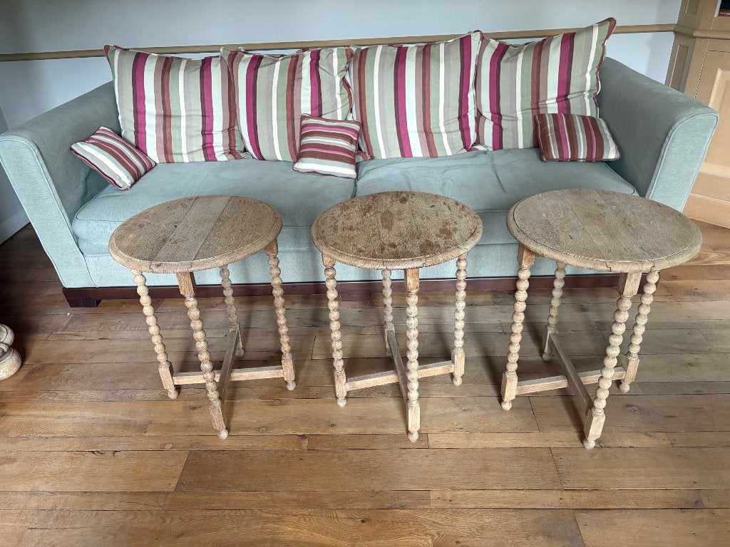 Ensemble de 3 tables d'appoint rondes en bois, Ophalen