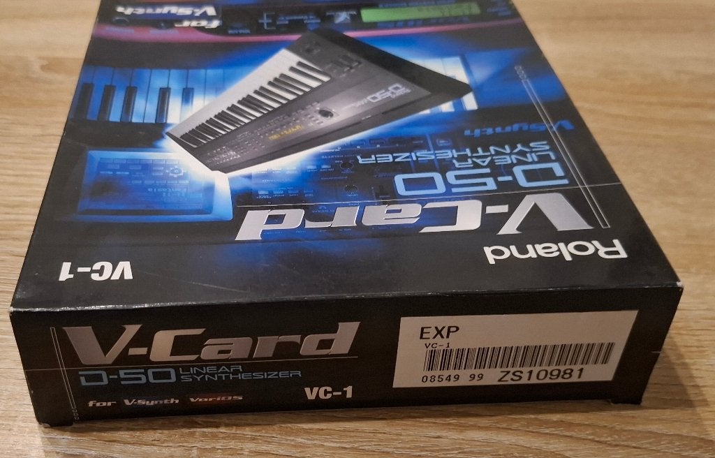 ② Roland VC-1 (V-Card D-50) [New Old Stock] — Synthesizers — 2dehands
