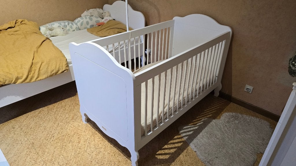 Bopita Elena babybed 70x140cm incl. matras + hoezen, Kinderen en Baby's, Babywiegjes en Ledikanten, Ophalen, Gebruikt, Ledikant