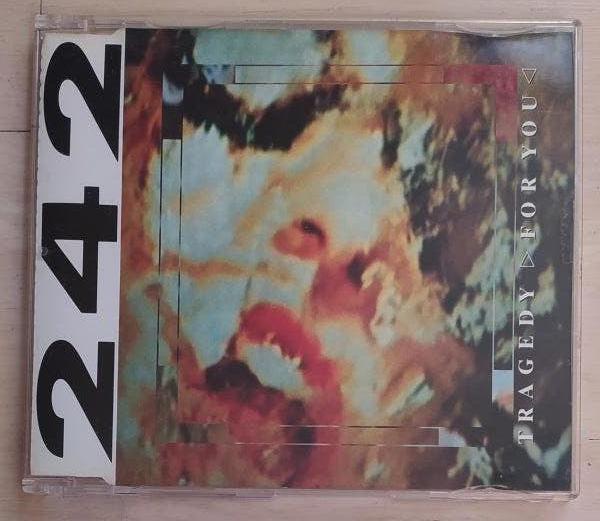 Front 242 – Tragedy For You, Enlèvement ou Envoi