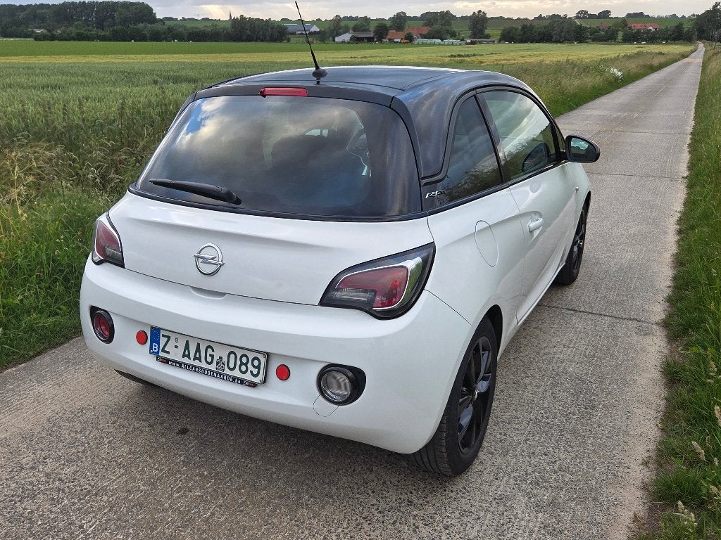Opel adam/airco/serviceboek, Auto's, Opel, Voorwielaandrijving, Zwart, 4 cilinders, Wit