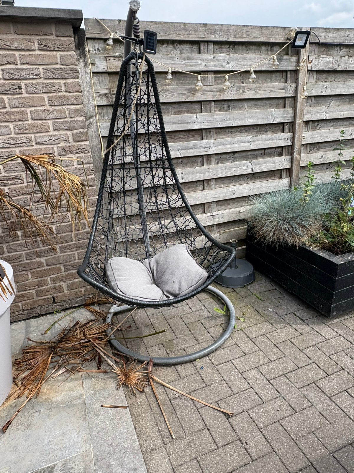 Hangstoel schommelstoel, Ophalen, Zo goed als nieuw