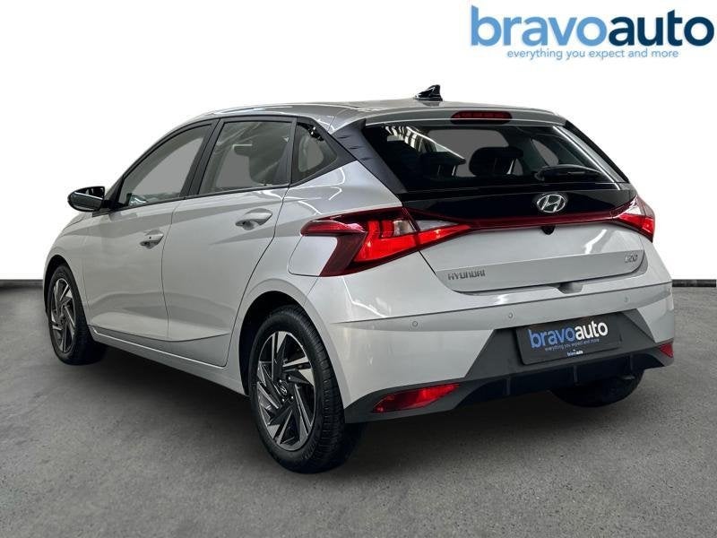 Hyundai i20 AT | Carplay | Winter Pack | Camera | All Season, Autos, Hyundai, Argent ou Gris, Achat, 998 cm³, Euro 6