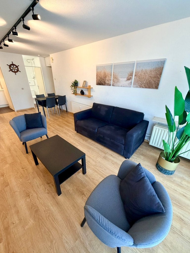 Mooie studio te huur voor vakantie in Heist-aan-zee, Bemiddelingsbureau, Antwerpen of Vlaanderen, 1 slaapkamer, Overige