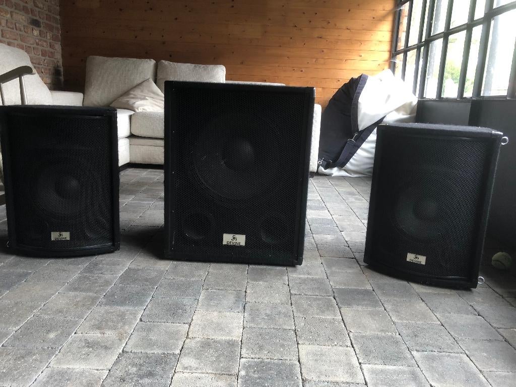 Luidsprekerset 540W - Ingebouwde versterker, Audio, Tv en Foto, Luidsprekerboxen, Gebruikt, Complete surroundset, 120 watt of meer