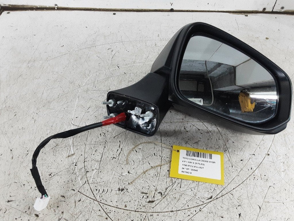 SPIEGEL RECHTS Toyota Corolla Cross (01-2020/-), Gebruikt, Kundenbetreuung@toyota.de, Toyota, Toyota-Allee 2
50858  Köln, DE