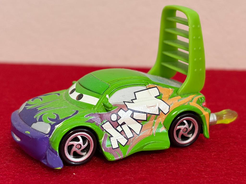 DISNEY CARS Wingo met Flame Diecast 1:55, Ophalen of Verzenden, Zo goed als nieuw, Auto