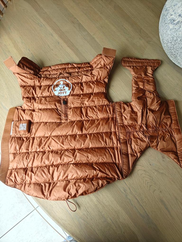 Hondenjas Jott, Dieren en Toebehoren, Hondenkleding, Ophalen, Hondenjas