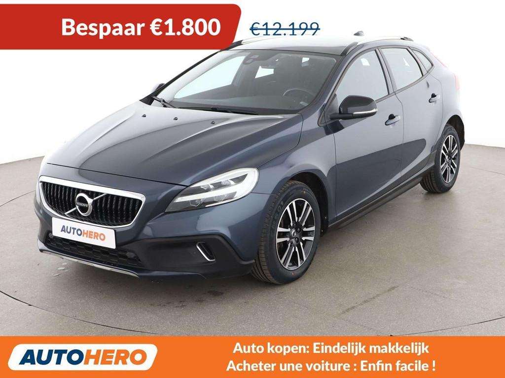 Volvo V40 Cross Country 2.0 D2 Momentum (automatique), Autos, Volvo, Noir, 5 portes, Bleu, https://public.car-pass.be/vhr/979b840e-f63c-4372-a274-ecaaf0acbd99