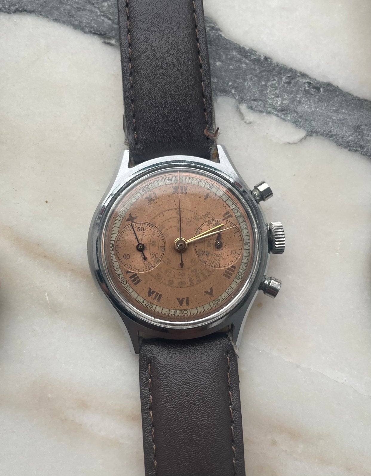Chronographe Calibre Suisse (Landeron/Venus) Cadran Saumon, Enlèvement ou Envoi, Acier