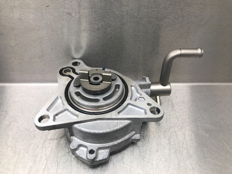 VACUUM POMPE FREIN BOOSTER Vitara (LY / MY) (|13268098|), Utilisé, Suzuki