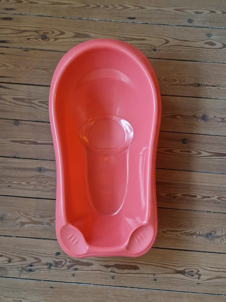 Poppen badje, Ophalen, Zo goed als nieuw, Babypop