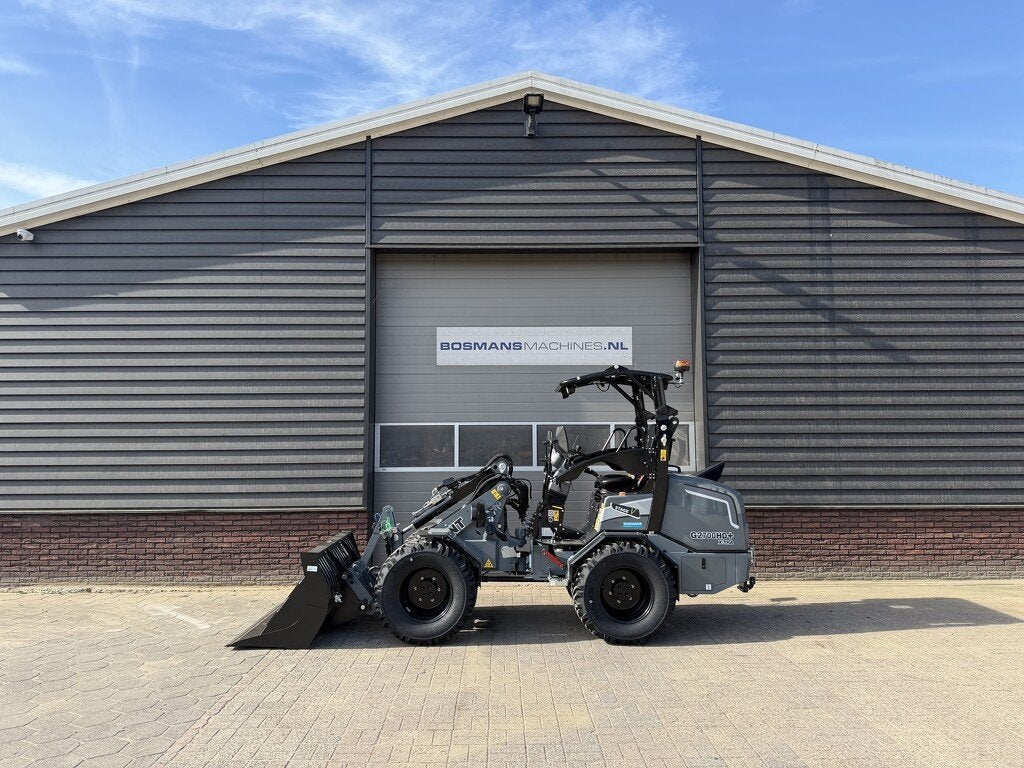 Giant G2700 X-TRA HD + minishovel NIEUW zeer compleet! €84, Tobroco, Info@tobroco.nl, Sprendlingenstraat 57
5061 KM  Oisterwijk