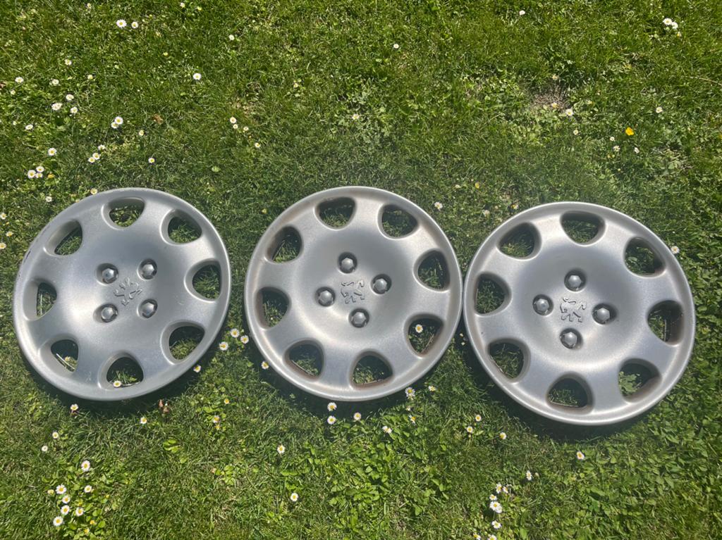 Enjoliveurs Peugeot 14 pouces – lot de 3 disponibles, Autos : Divers, Enjoliveurs, Enlèvement ou Envoi, Utilisé