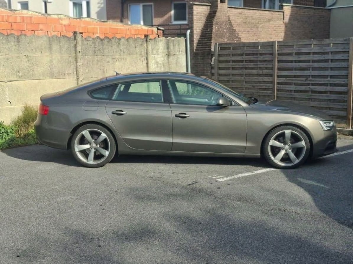 Audi A5 L 1.8 TFSI, Autos, Ordinateur de bord, Achat, Boîte manuelle, Particulier