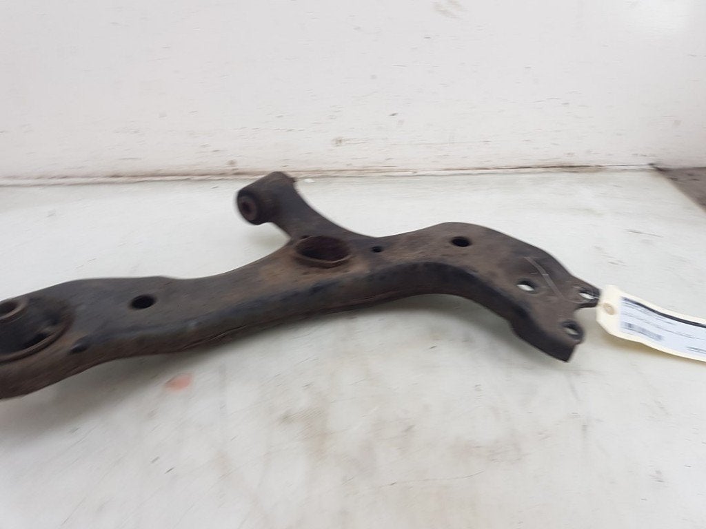 DRAAGARM RECHTS VOOR Avensis Wagon (T27) (|4321105090|), Gebruikt, Toyota
