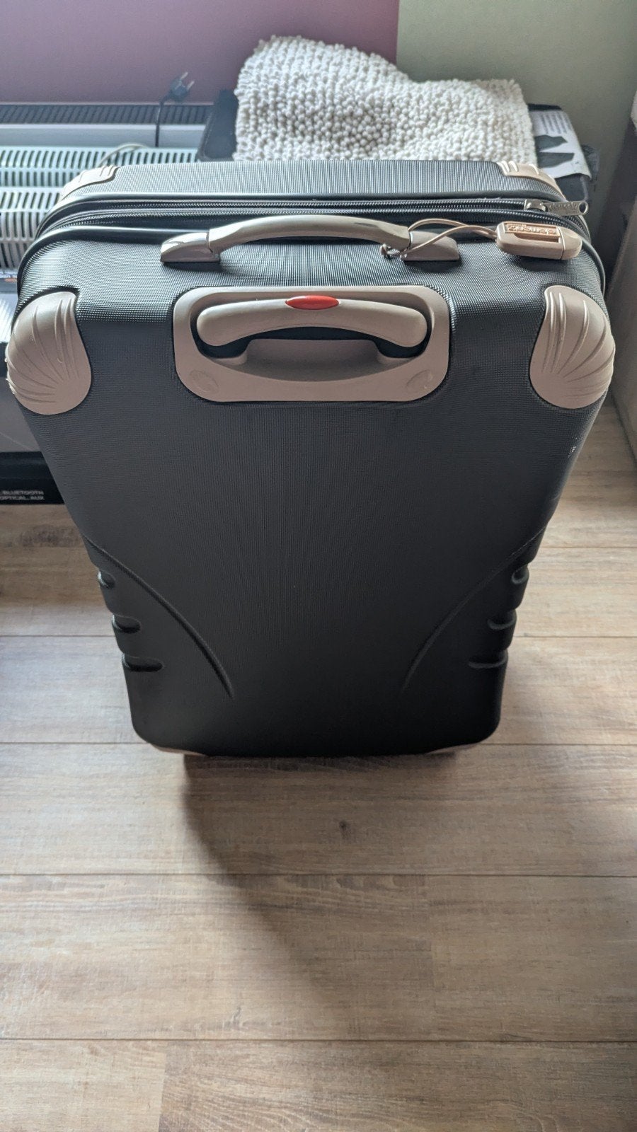 Harde koffer /  taupe met beige details – Ruime koffer, Ophalen