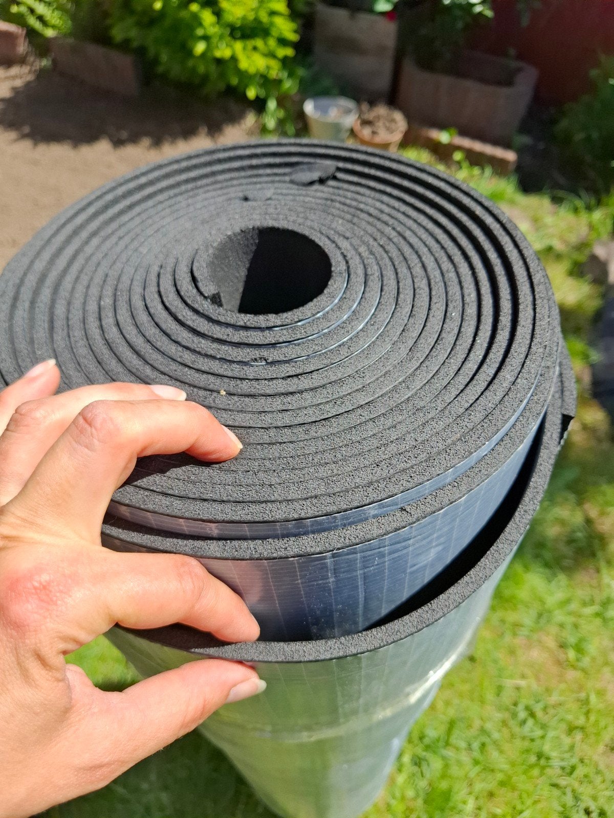 Armaflex zelfklevende isolatie rollen van 19mm en 6mm, Ophalen