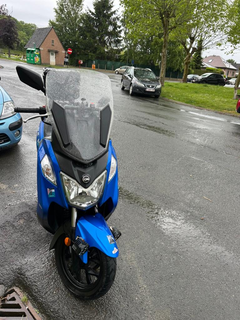 Sym joymax Z 125, Autres modèles, 125 cm³, Enlèvement, Utilisé