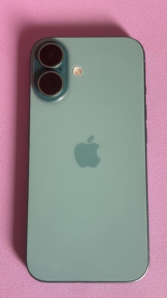 Iphone 16 green, Telecommunicatie, Mobiele telefoons | Apple iPhone, 128 GB, IPhone 16, Ophalen of Verzenden, Zo goed als nieuw