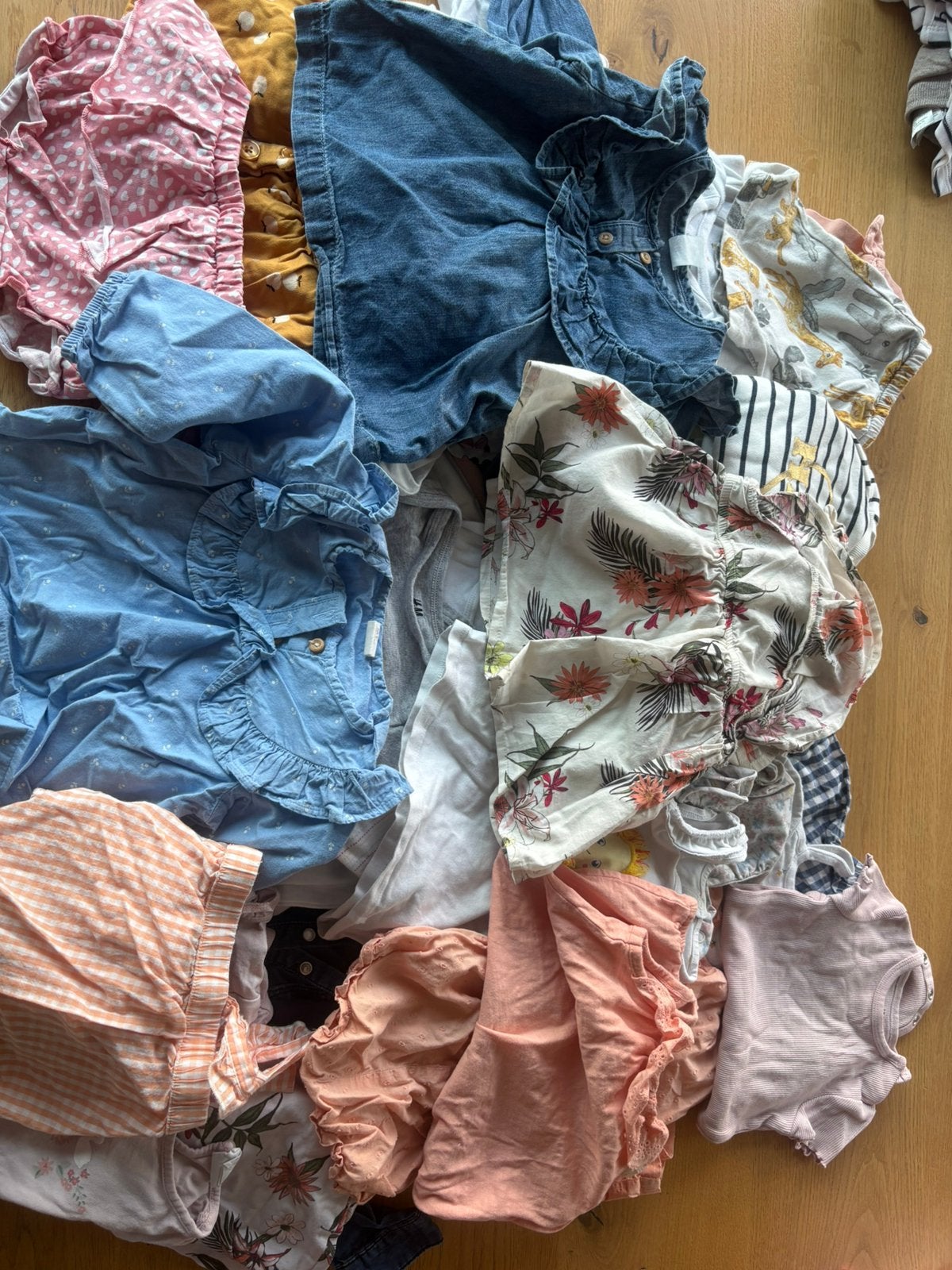 30€ Pakket meisjes kleding maat 74, Ophalen, Gebruikt, Overige maten