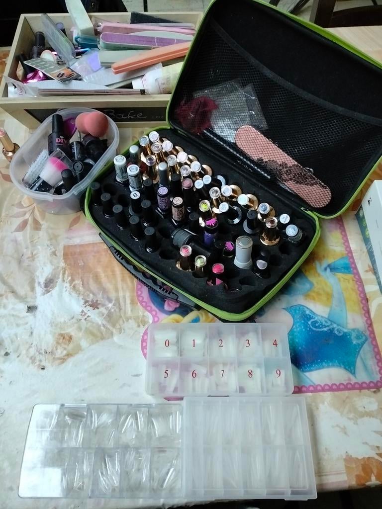 Produits de manucure et ongles, Bijoux, Sacs & Beauté, Autres couleurs, Comme neuf, Accessoires, Enlèvement