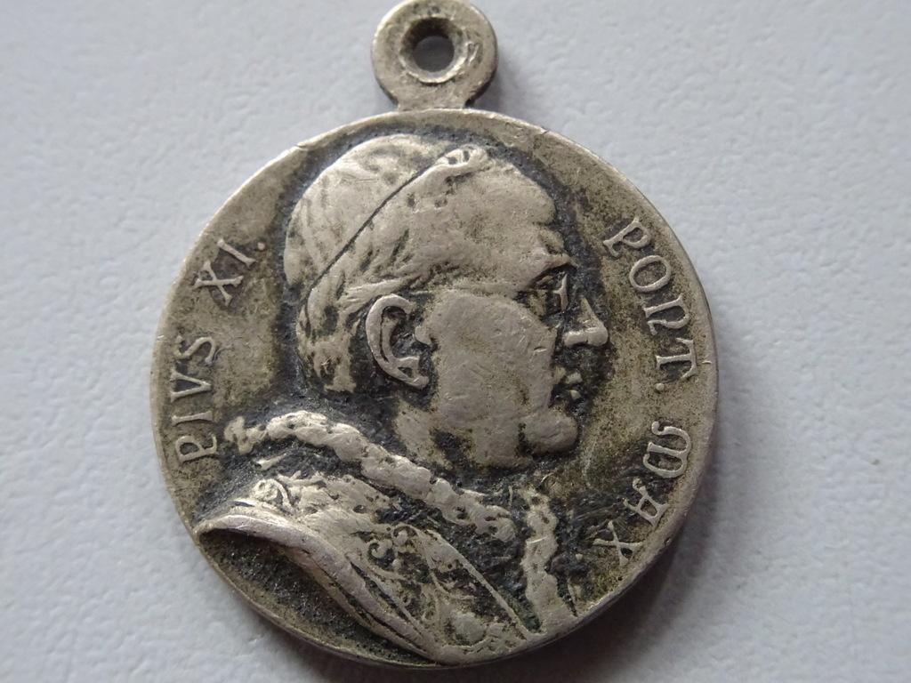 Médaillon ancien en argent Pape Pie XI PONT MAX 2cm 1922, Enlèvement ou Envoi