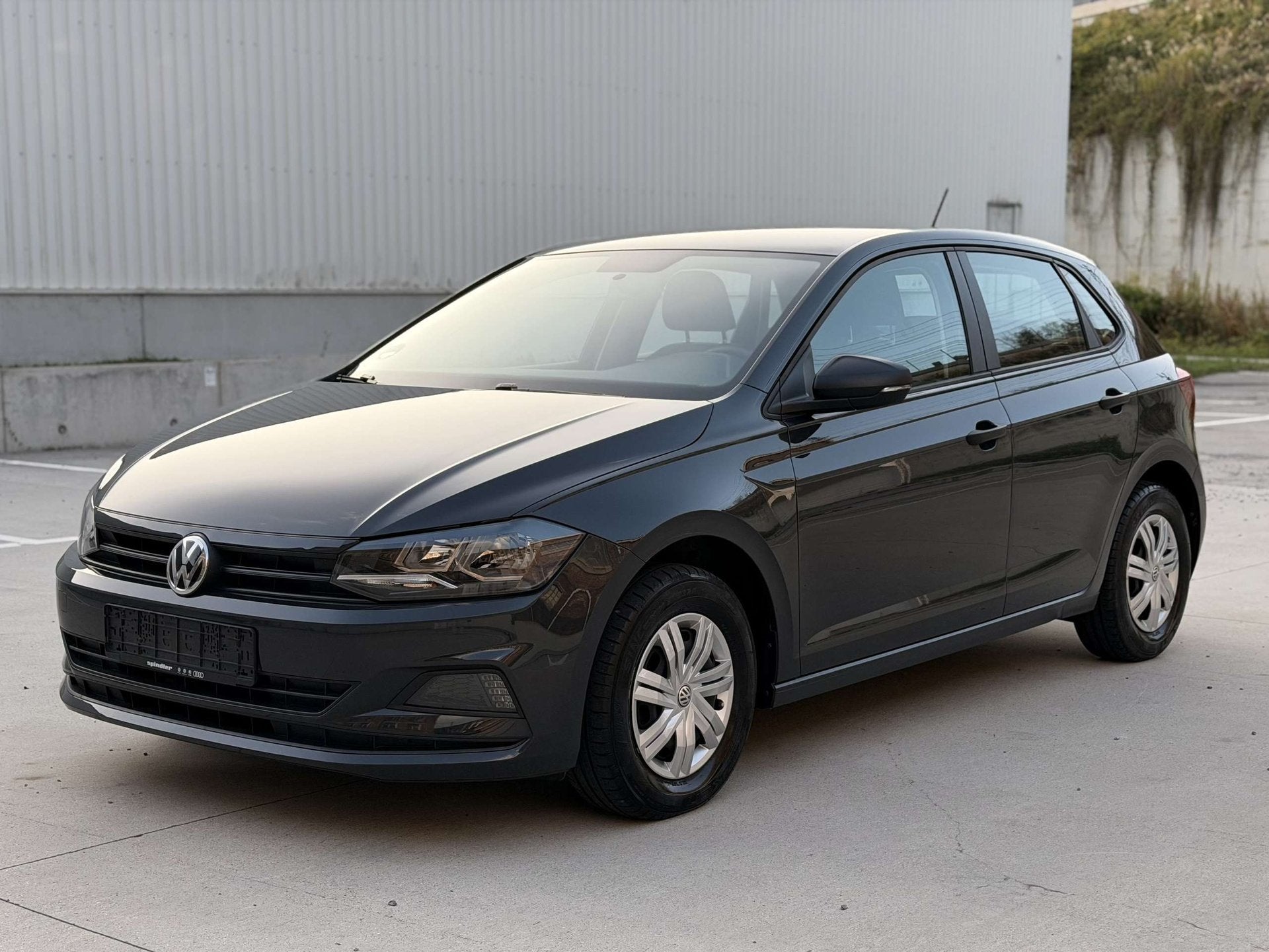 Volkswagen Polo 1.0 BENZINE • 1e EIGENAAR • GARANTIE •, Auto's, Dealer onderhouden, Stof, 107 g/km, Bedrijf