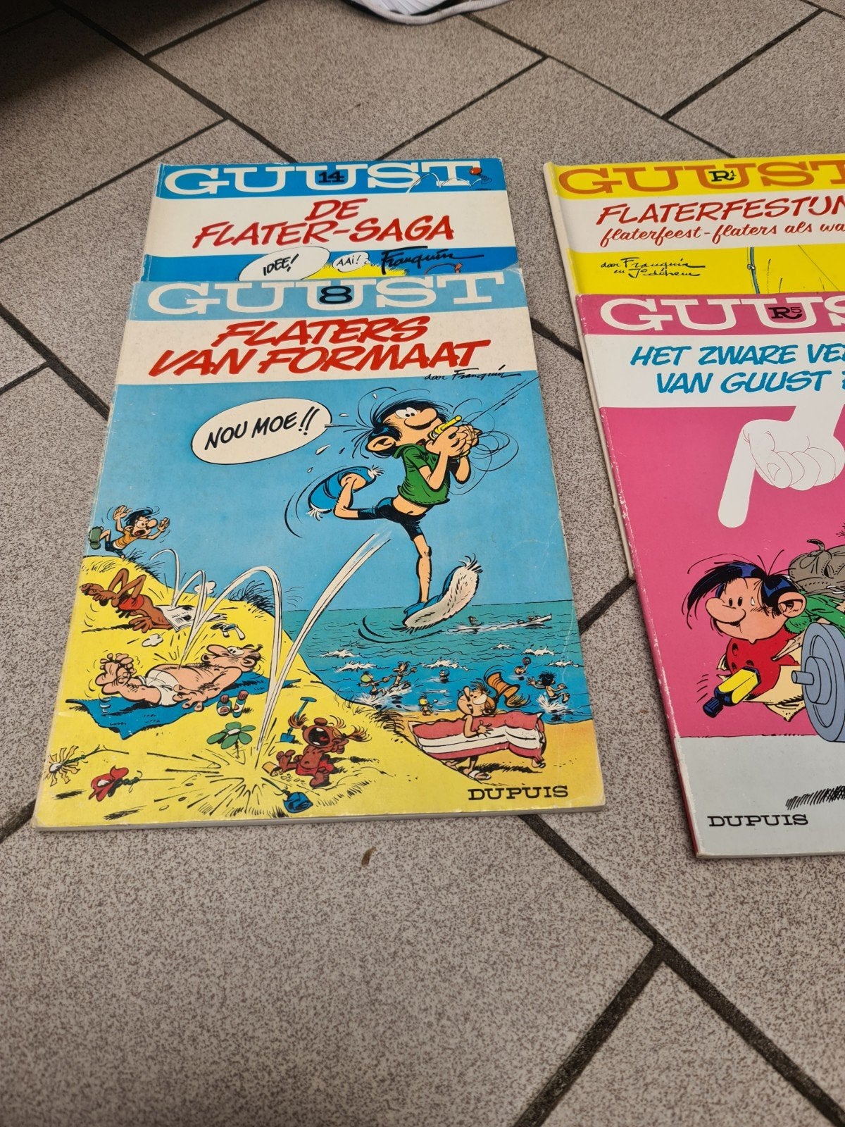 Guust flater, Ophalen