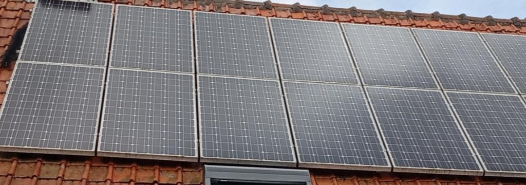 Zonnepanelen, Doe-het-zelf en Bouw, Zonnepanelen en Toebehoren, Ophalen, 200 wattpiek of meer