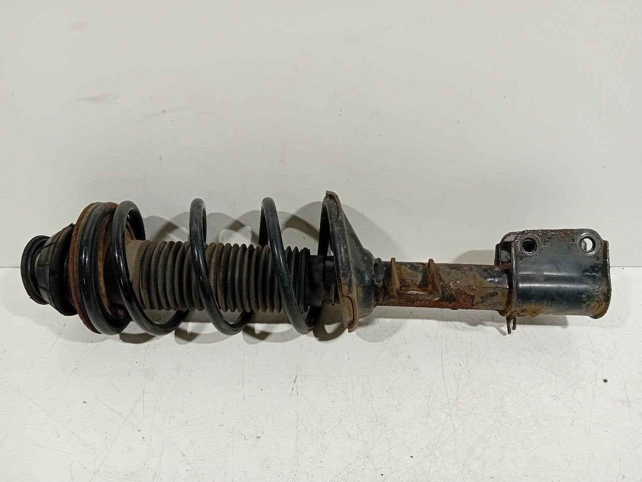 Veerpoot rechts voor Suzuki Alto, Onderdelen@venauto.nl, Van der Ven Autorecycling B.V., Ettenseweg 76, 4706 PB Roosendaal, The Netherlands