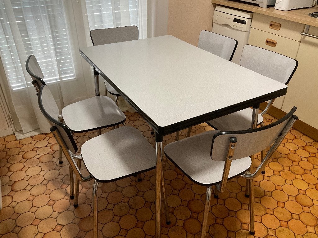 Vintage Formica 1 table et 6 chaises, Gris, Métal, Enlèvement, Cinq, Six Chaises ou plus