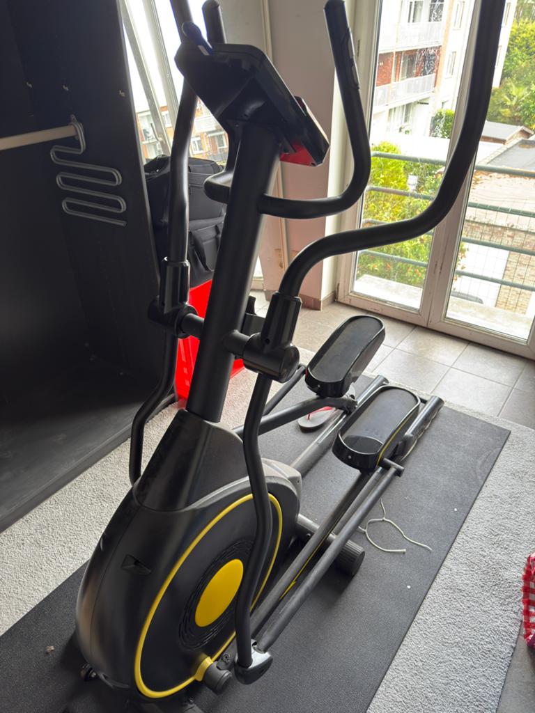 Crosstrainer Senator Focus Fitness, Ophalen, Zo goed als nieuw, Metaal, Crosstrainer