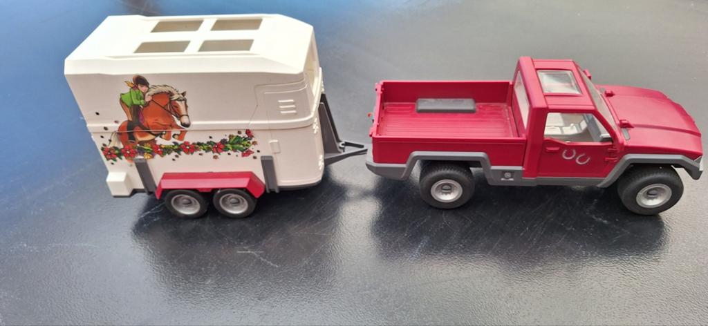 Schleich paarden  pick-up met trailer, Ophalen