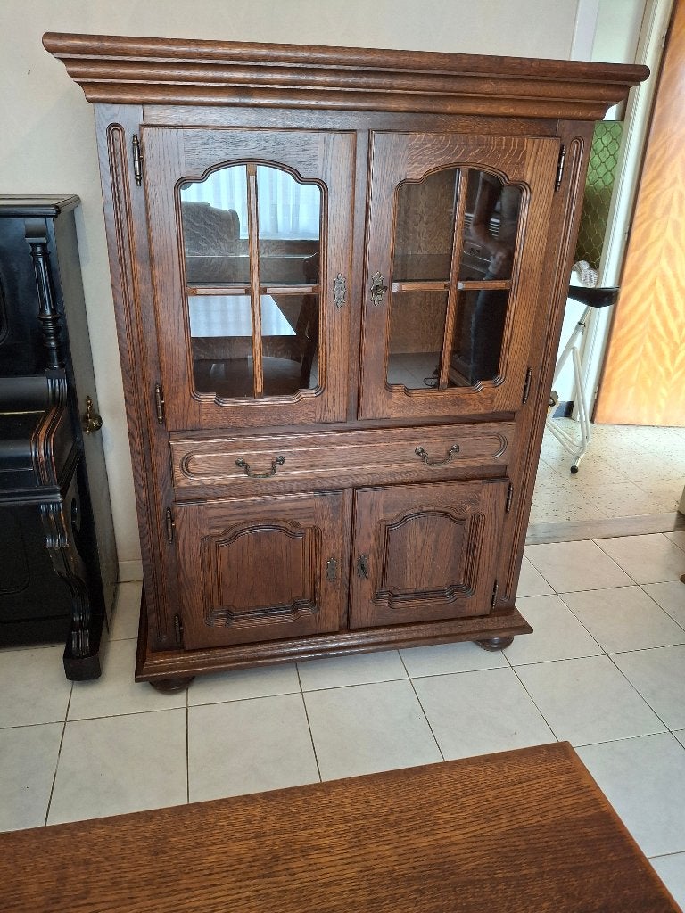 antieken houten kast, Ophalen
