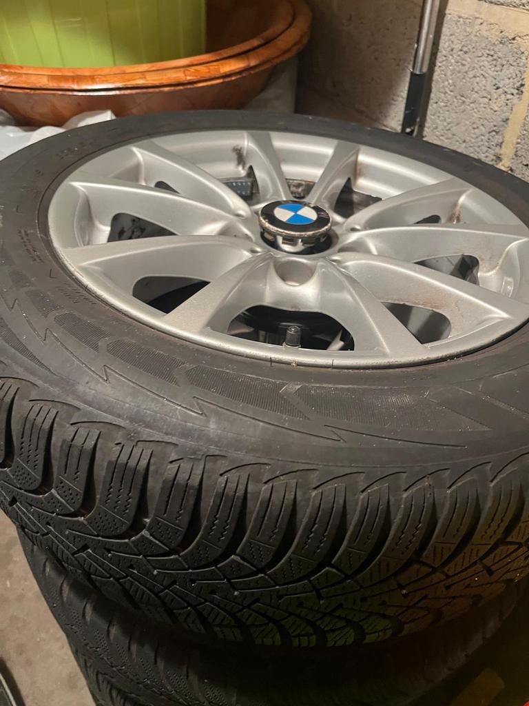 BMW velgen met winterbanden – 16 inch, Auto-onderdelen, Ophalen, 16 inch, Winterbanden, Band(en)