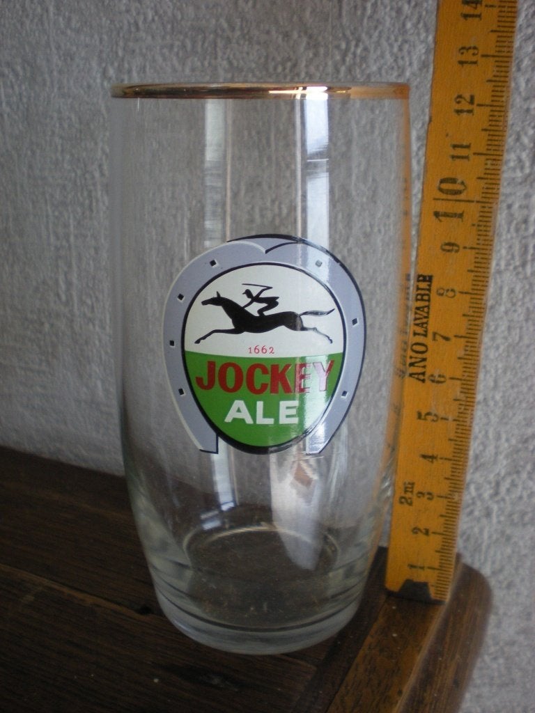 Gévé - Jockey ale   12 cm, Collections, Marques de bière, Enlèvement ou Envoi, Comme neuf, Verre ou Verres