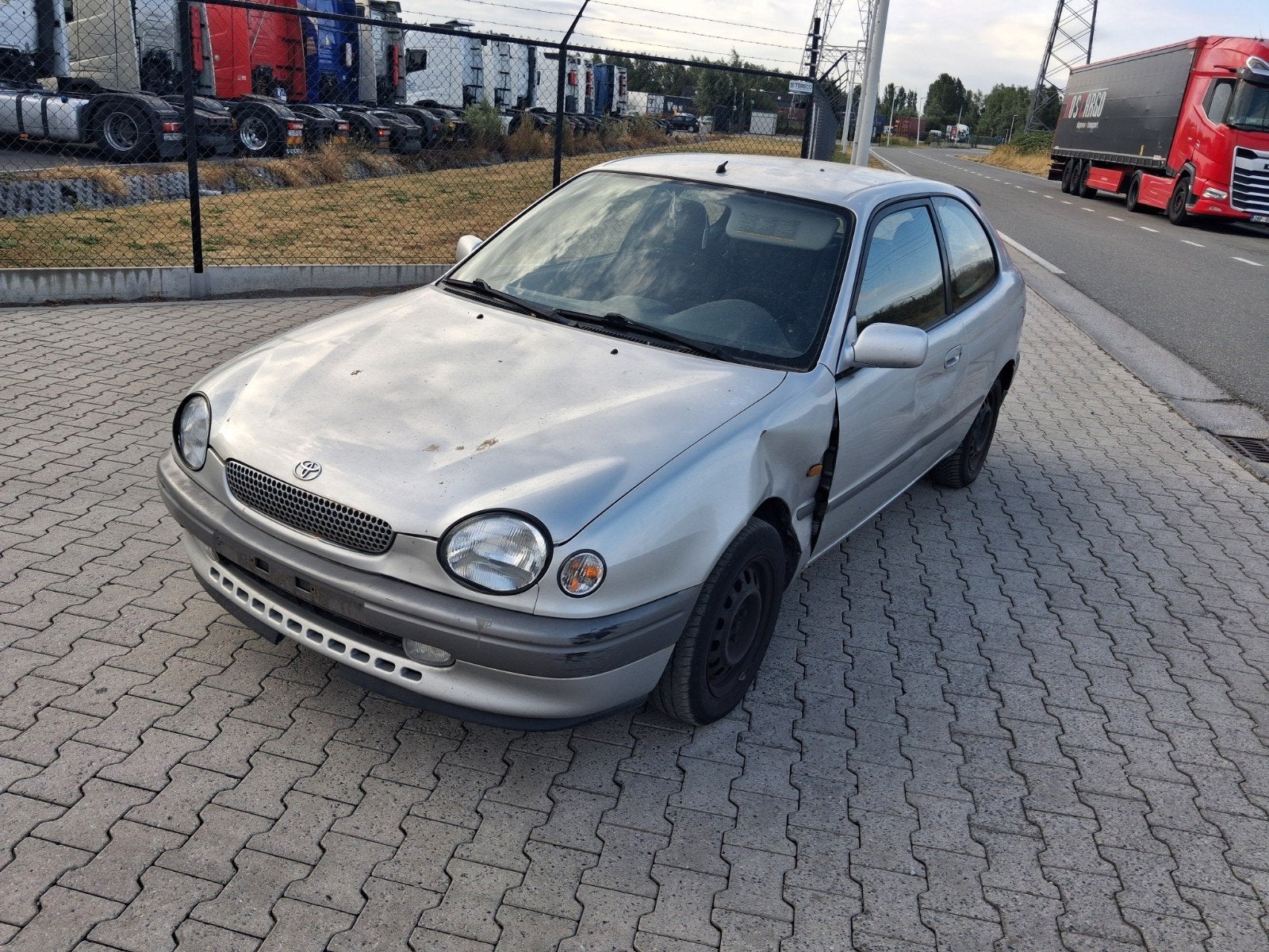 Toyota corolla 1300 benz. Automaat. Handel of export!, Achat, Corolla, 1300 cm³, Automatique