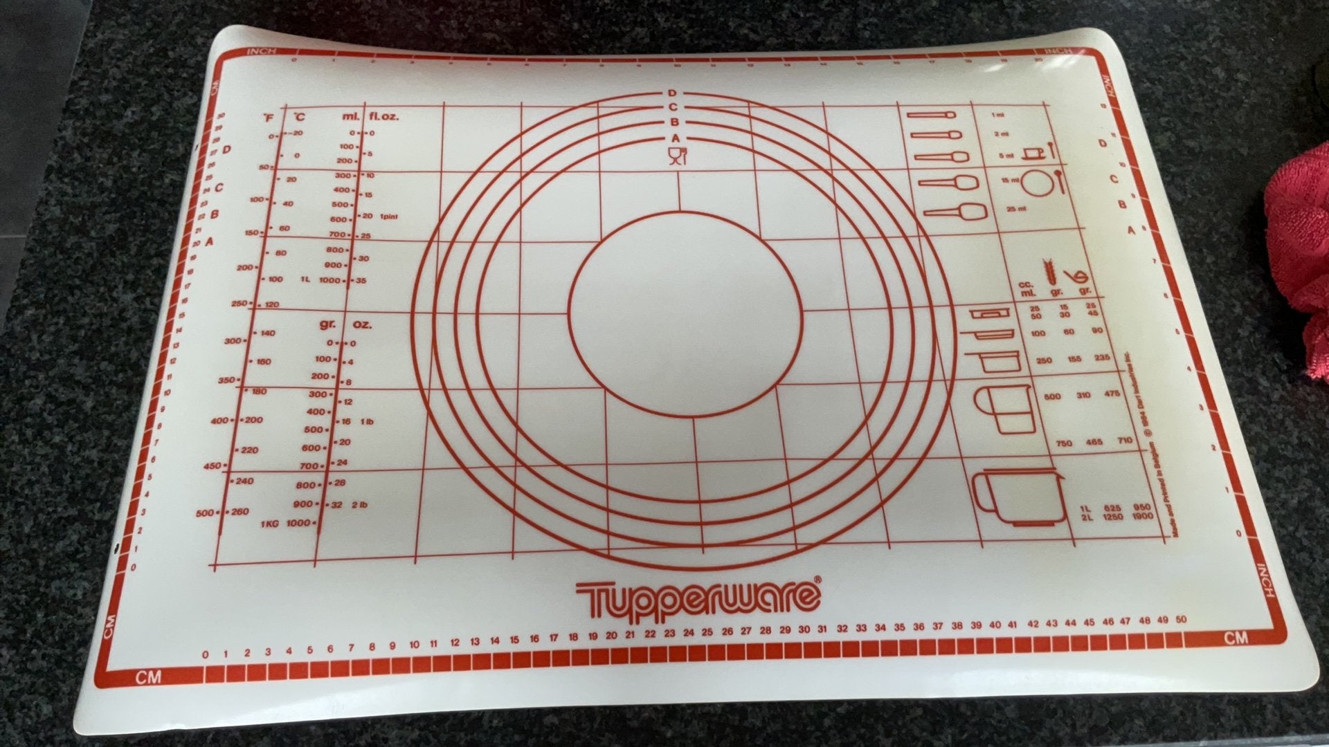 Deegblad antslip Tupperware, Maison & Meubles, Cuisine| Tupperware, Enlèvement ou Envoi, Neuf
